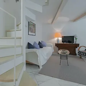 Apartment Peruzzi, Florence