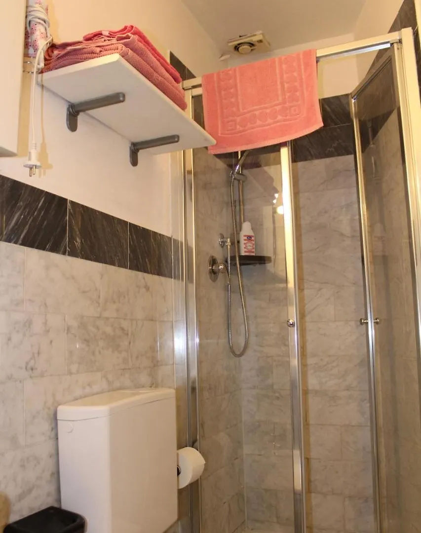 Gmax Guelfa Apartments Florence 0*,