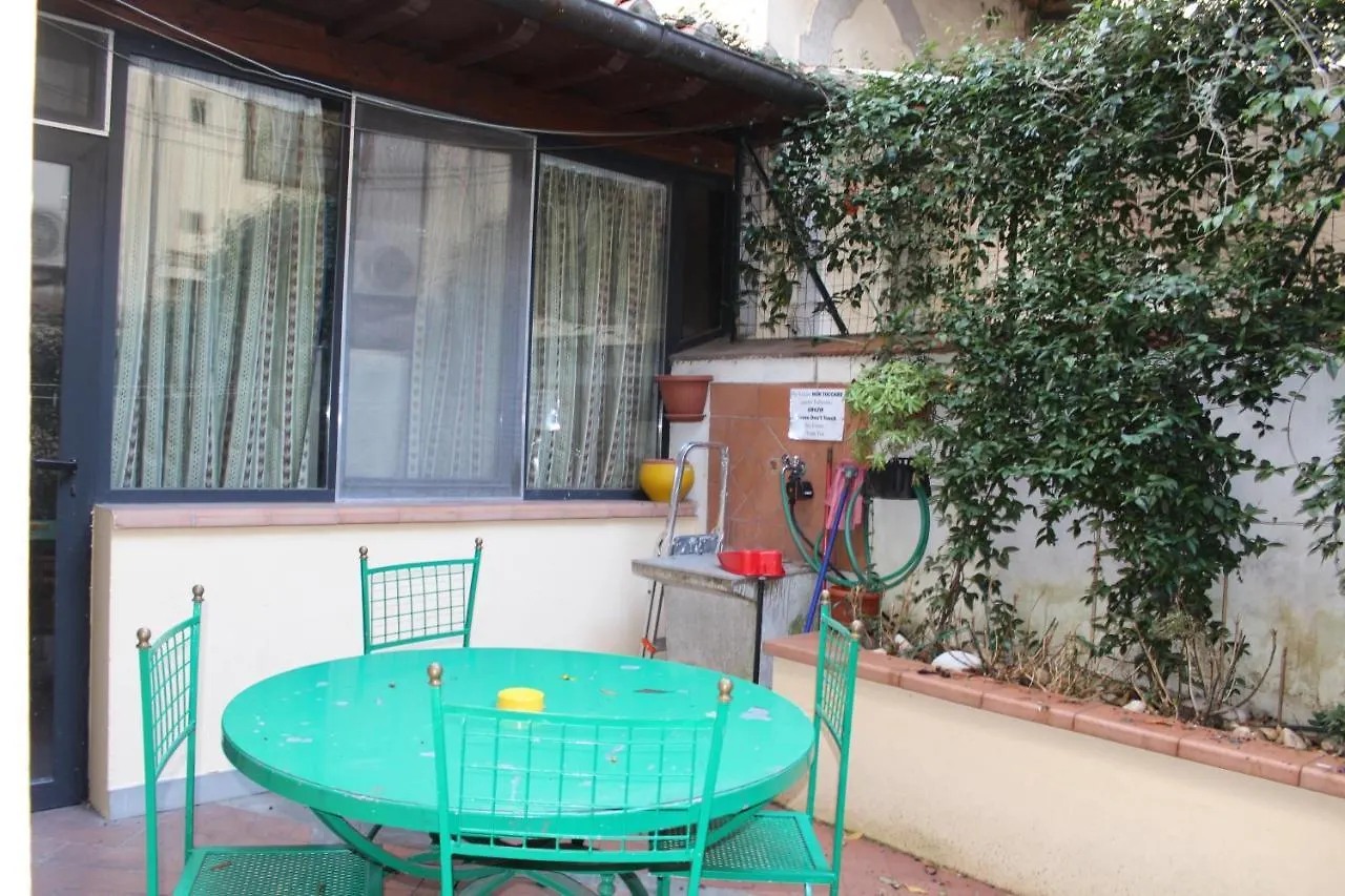 Gmax Guelfa Apartments Florence 0*,  Italy