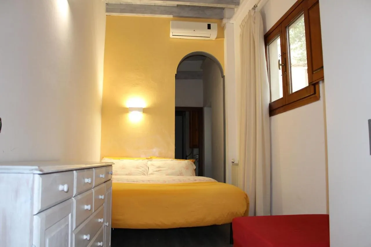 Gmax Guelfa Apartments Florence 0*,