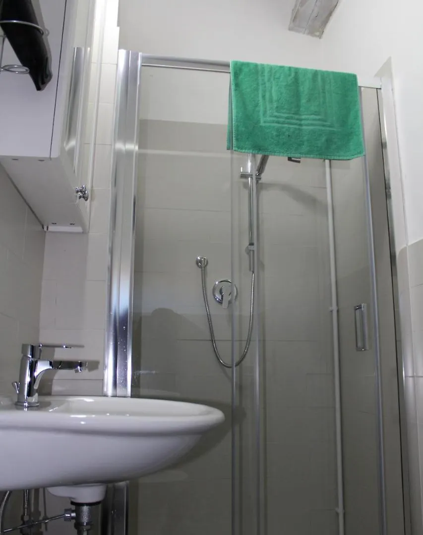 Gmax Guelfa Apartments Florence